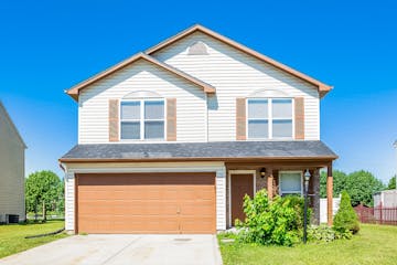 350 Brookstone Dr Greenfield, IN 46140